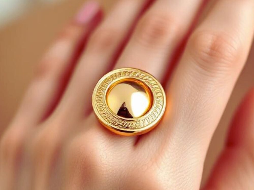 gold women ring